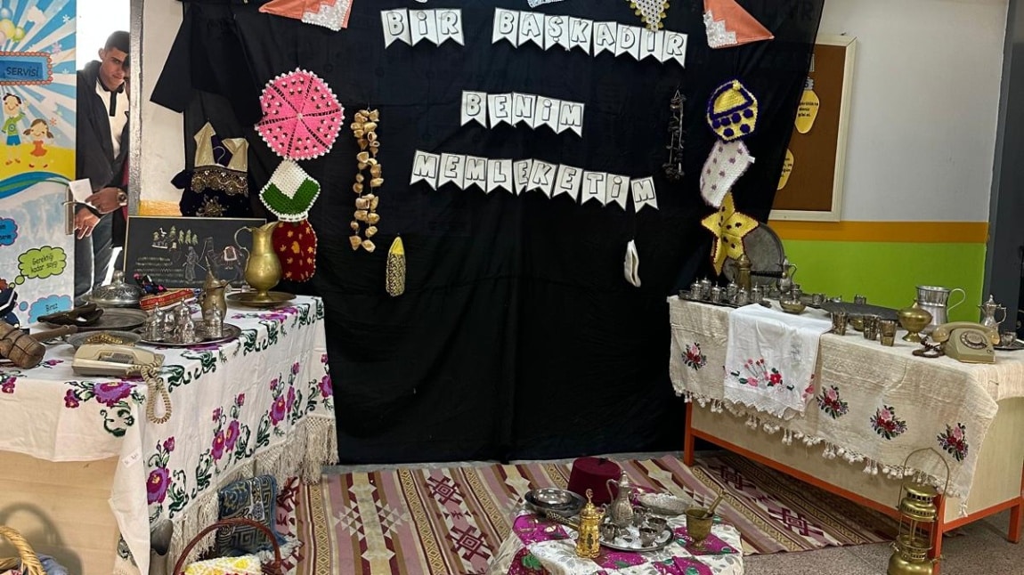 BİR BAŞKADIR BENİM MEMLEKETİM